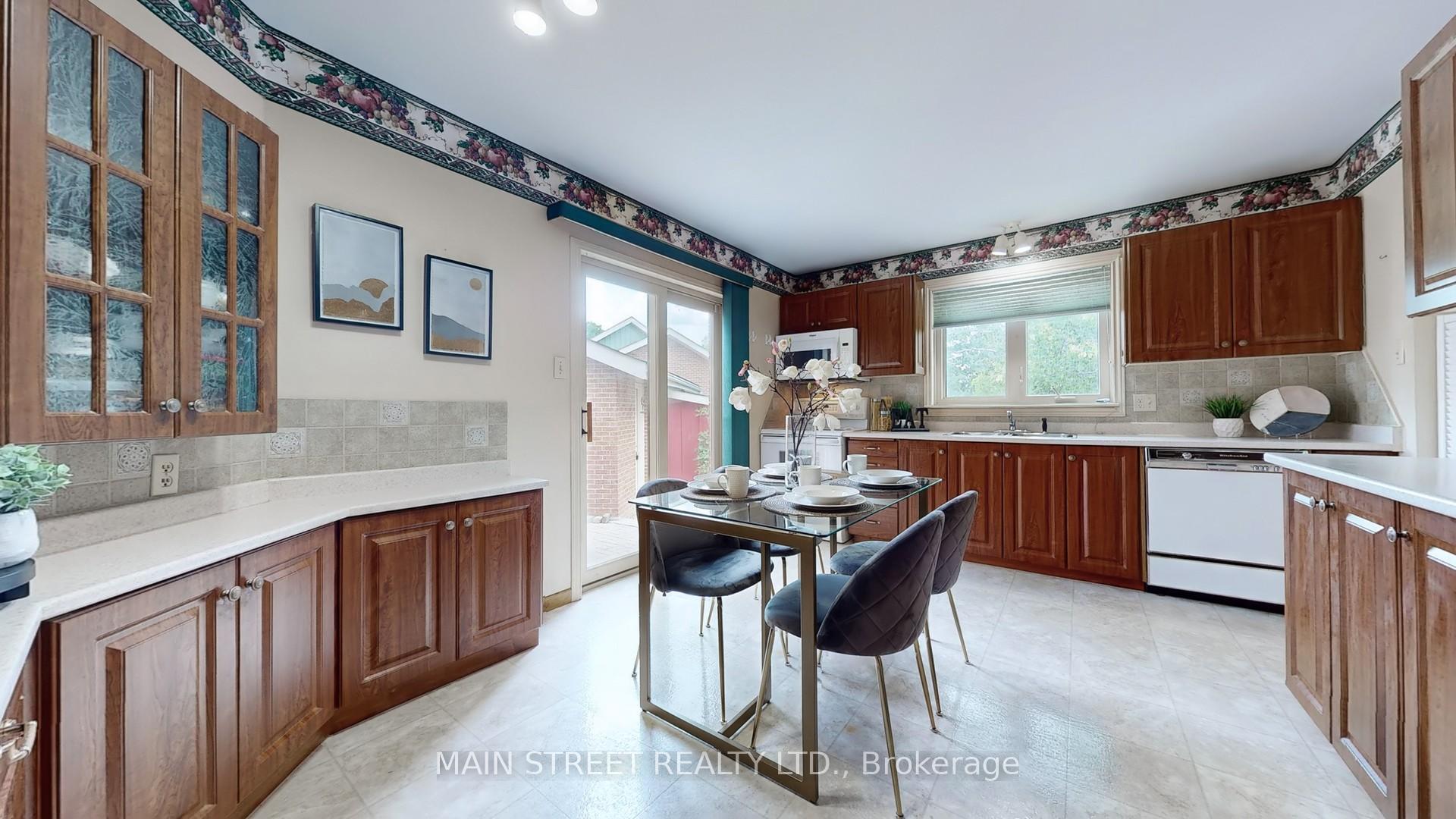 Photo 4 of 15 Windor Court, Brock, Cannington — HOMEH