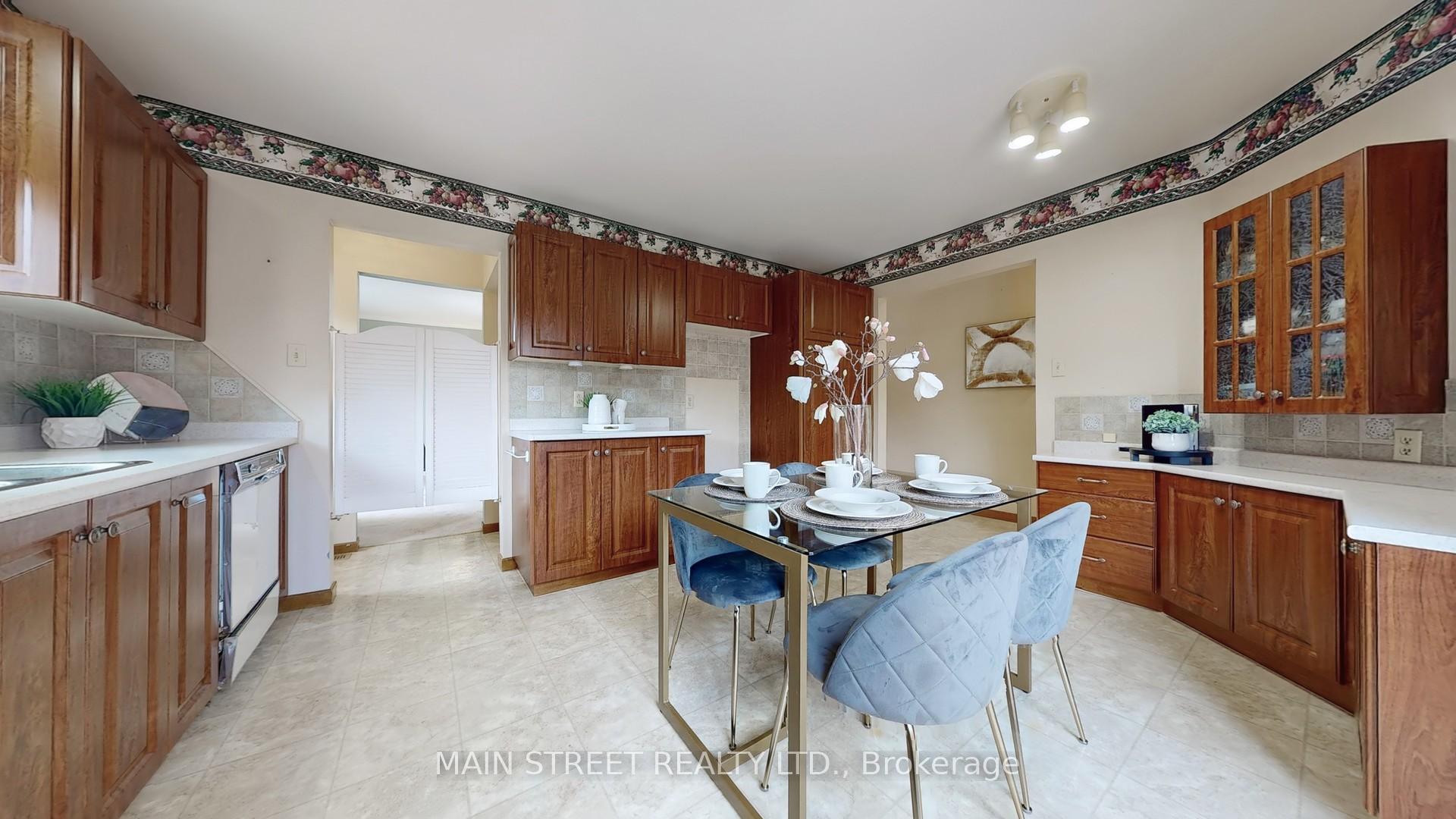 Photo 5 of 15 Windor Court, Brock, Cannington — HOMEH