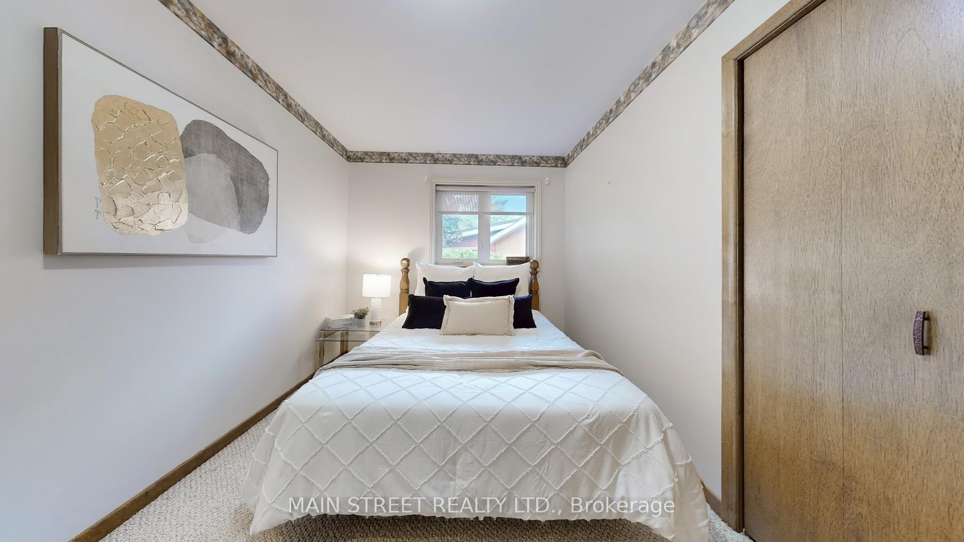 Photo 11 of 15 Windor Court, Brock, Cannington — HOMEH