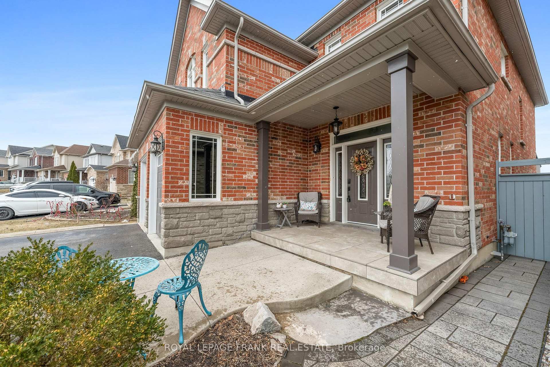 Photo 3 of 23 Oke Road, Clarington, Courtice — HOMEH