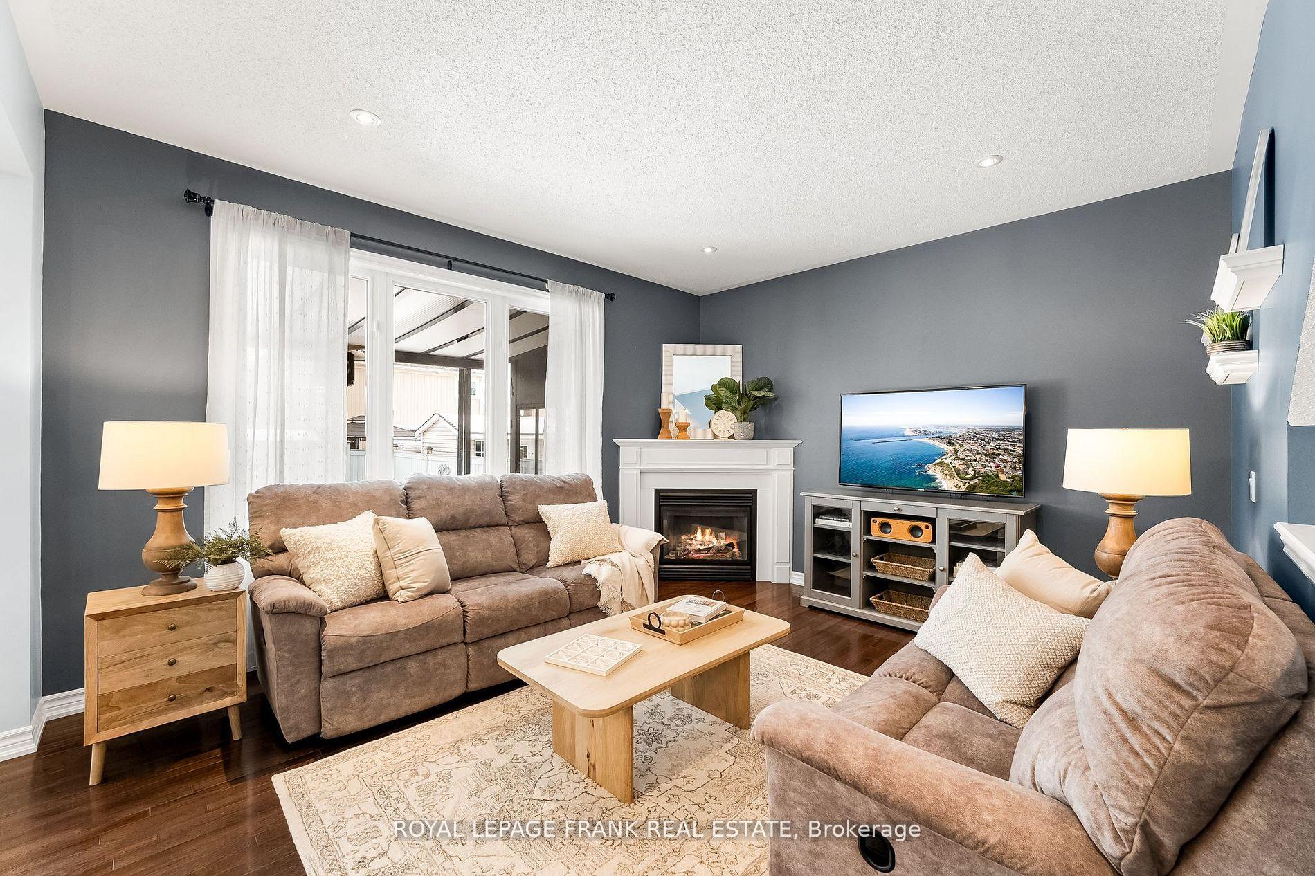 Photo 11 of 23 Oke Road, Clarington, Courtice — HOMEH