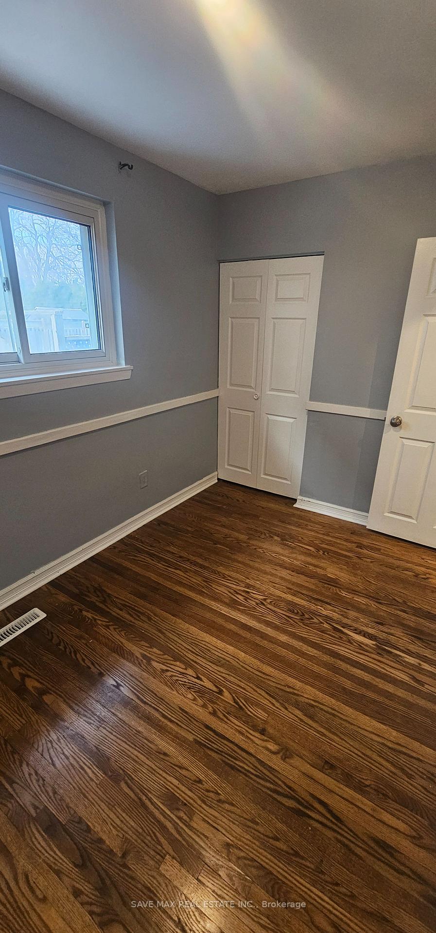 Photo 9 of 43 Braemar Drive, Brampton, Avondale — HOMEH