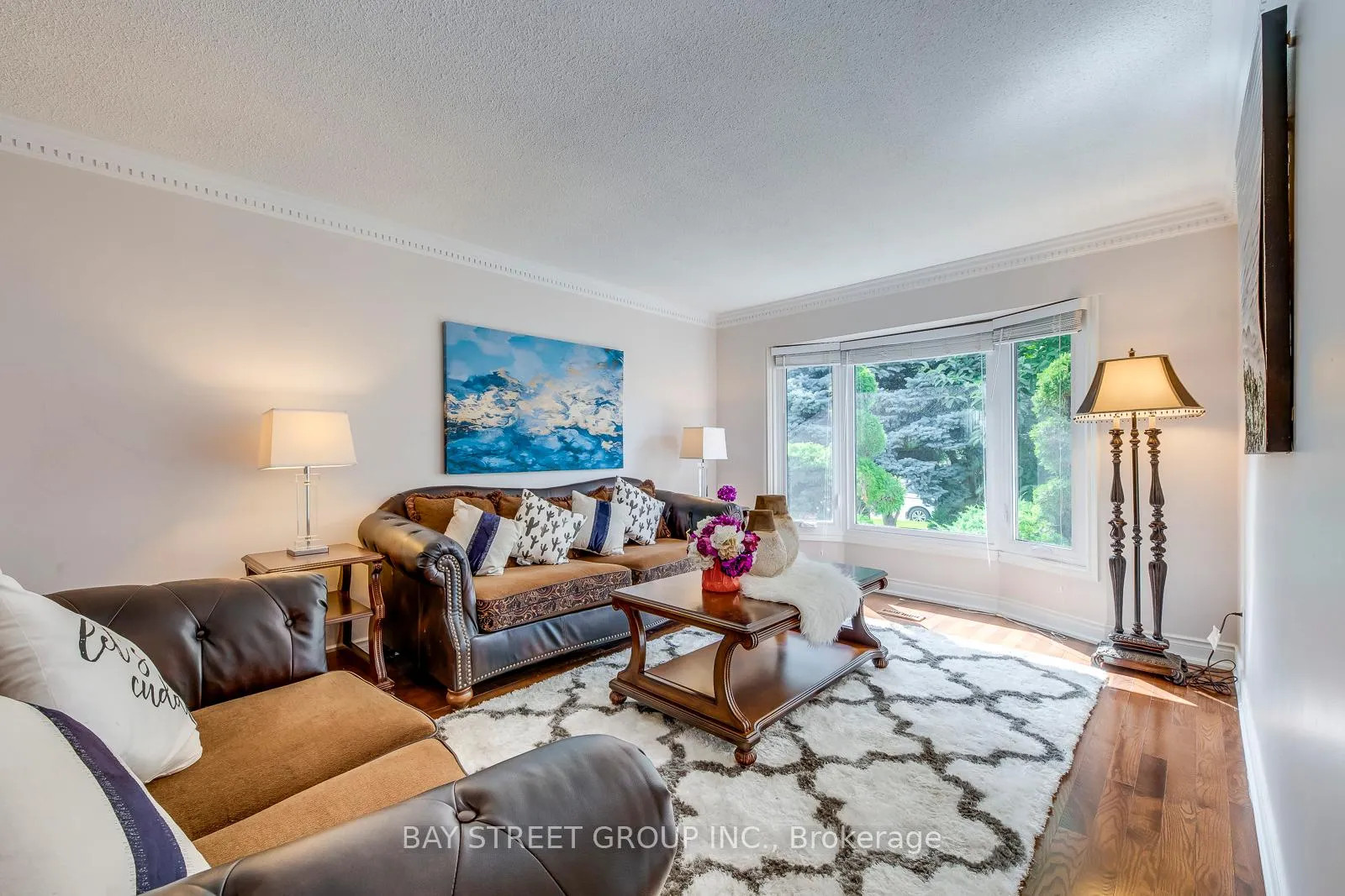 Photo 9 of 1394 Peartree Circle, Oakville, Glen Abbey — HOMEH