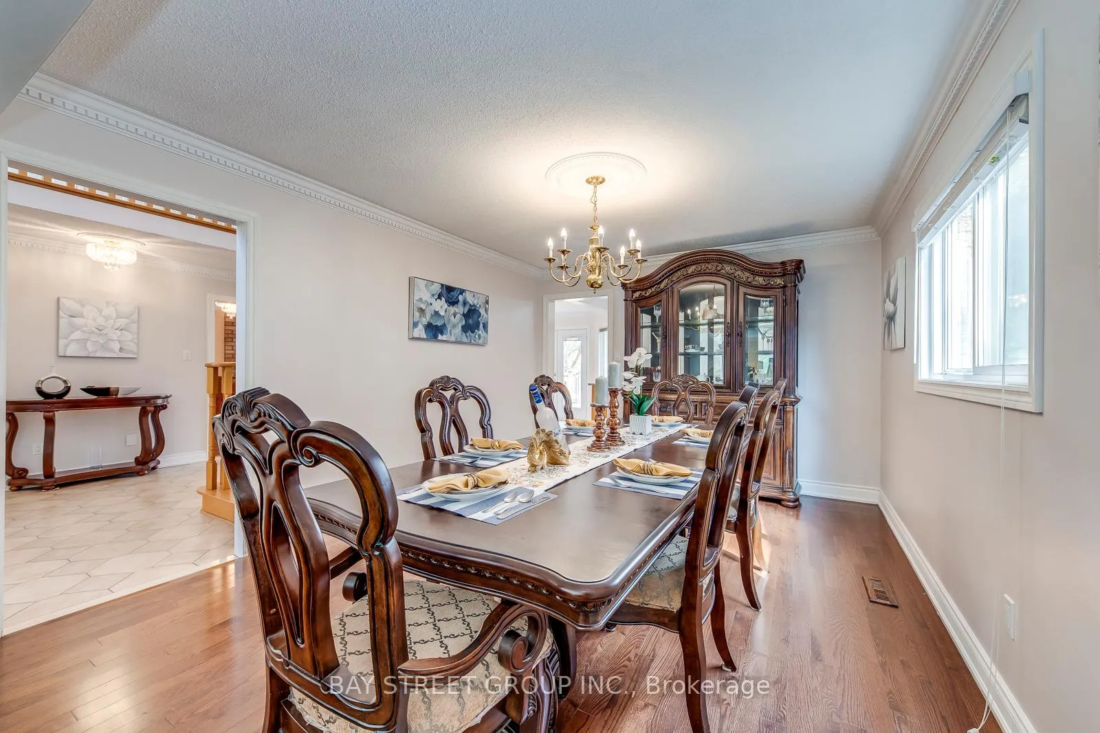 Photo 12 of 1394 Peartree Circle, Oakville, Glen Abbey — HOMEH