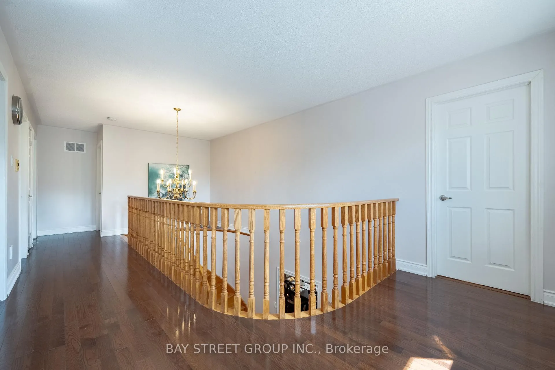 Photo 26 of 1394 Peartree Circle, Oakville, Glen Abbey — HOMEH