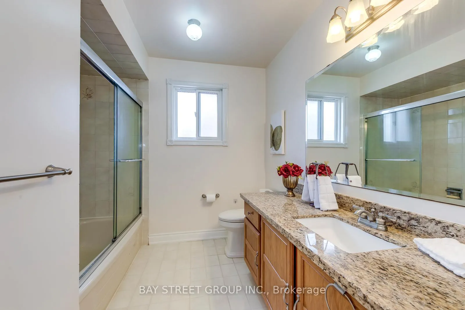 Photo 37 of 1394 Peartree Circle, Oakville, Glen Abbey — HOMEH