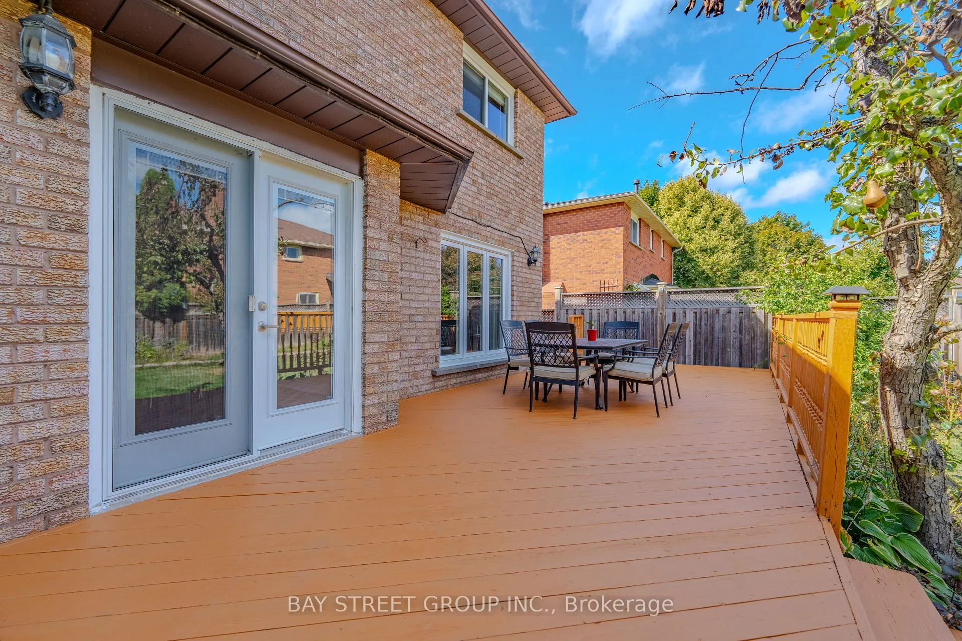 Photo 46 of 1394 Peartree Circle, Oakville, Glen Abbey — HOMEH