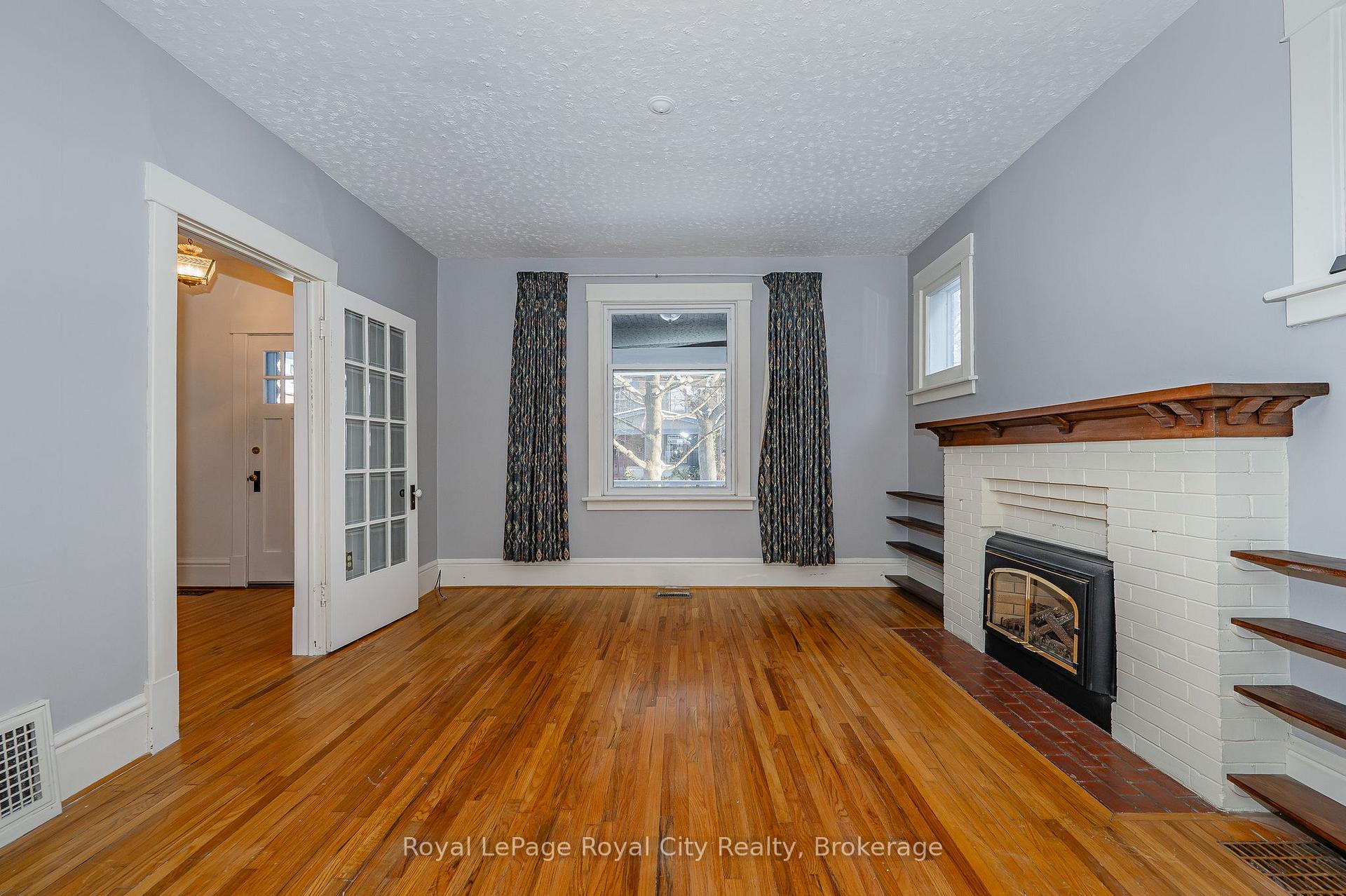 Photo 6 of 11 Cavell Avenue, Guelph, Exhibition Park — HOMEH