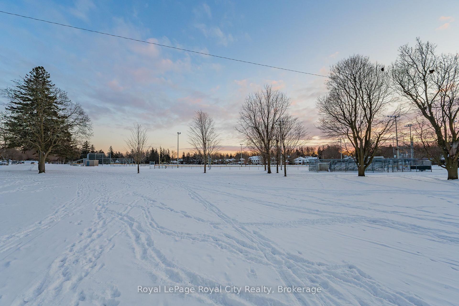 Photo 25 of 11 Cavell Avenue, Guelph, Exhibition Park — HOMEH