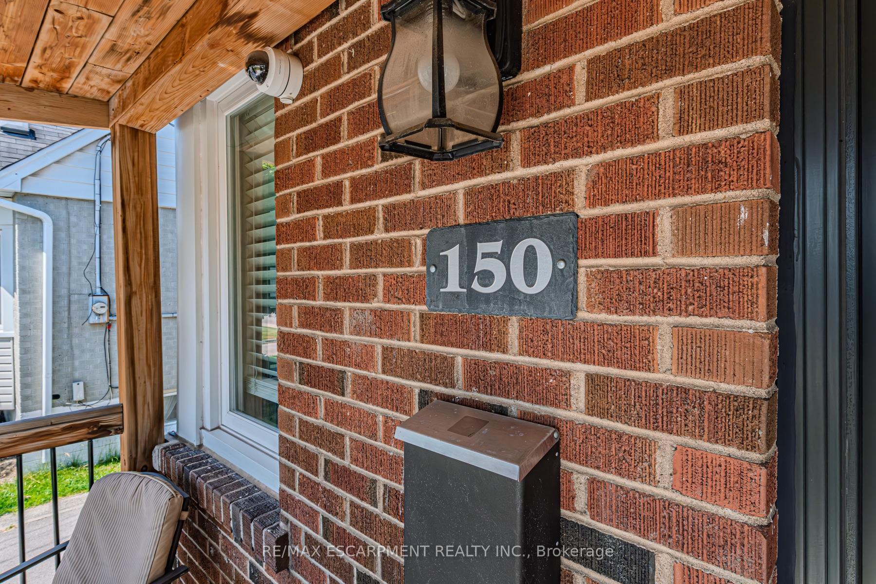 Photo 2 of 150 Aberfoyle Avenue, Hamilton, Rosedale — HOMEH
