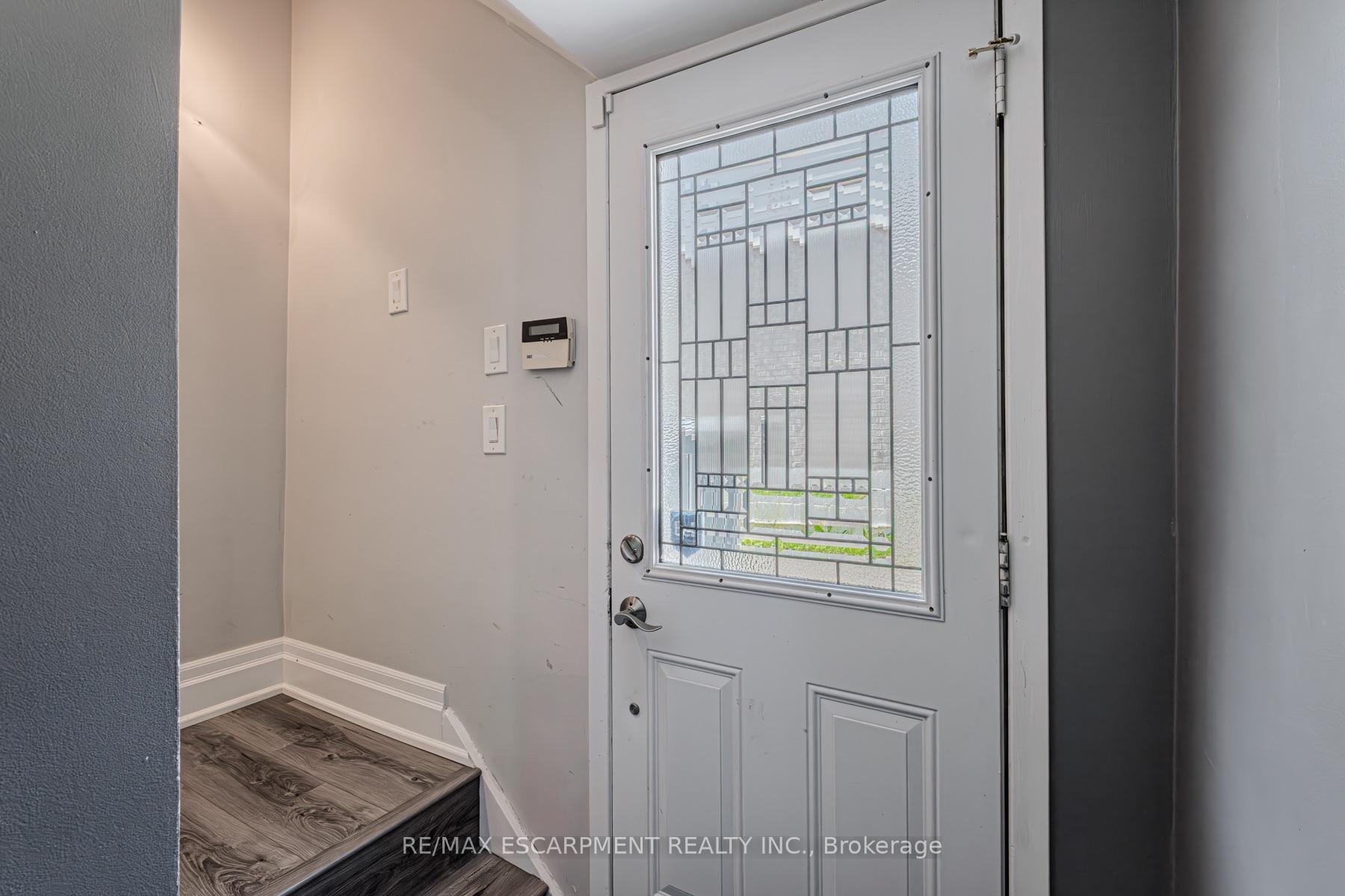 Photo 22 of 150 Aberfoyle Avenue, Hamilton, Rosedale — HOMEH