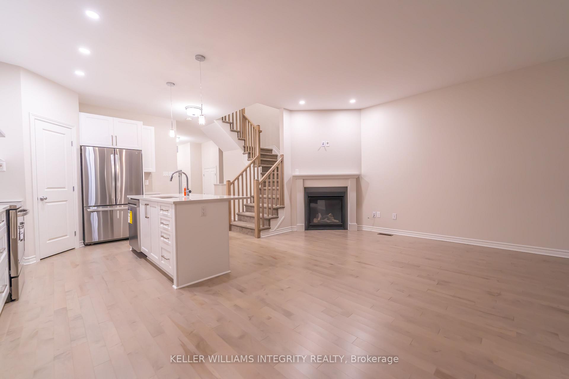 Photo 3 of 783 Miikana Road, Ottawa, Blossom Park/Kemp Park/Findlay Creek — HOMEH