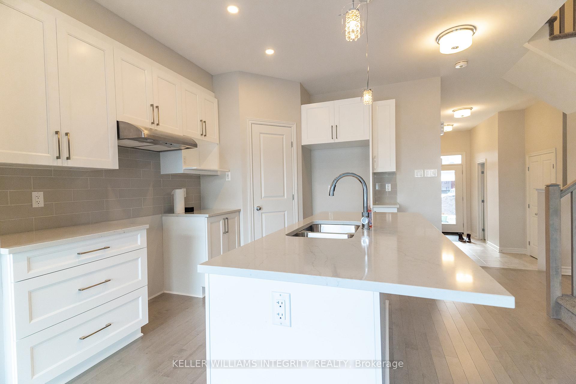 Photo 4 of 783 Miikana Road, Ottawa, Blossom Park/Kemp Park/Findlay Creek — HOMEH