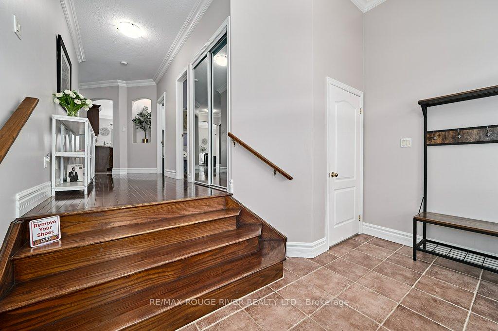 Photo 5 of 183 Fenning Drive, Clarington, Courtice — HOMEH