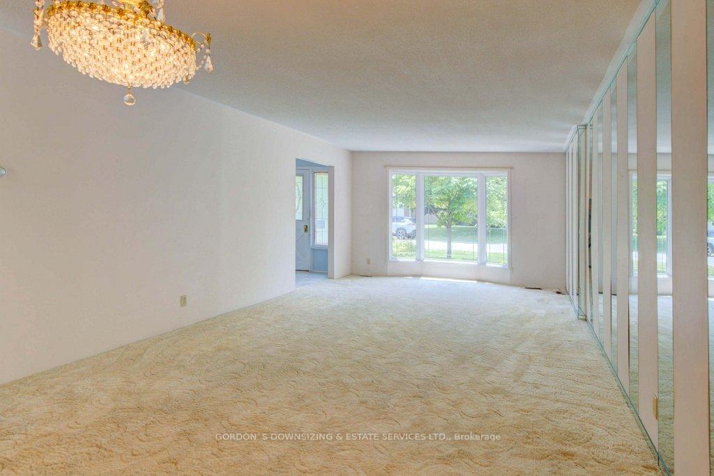 Photo 9 of 60 Edgehill Road, Belleville, Belleville Ward — HOMEH