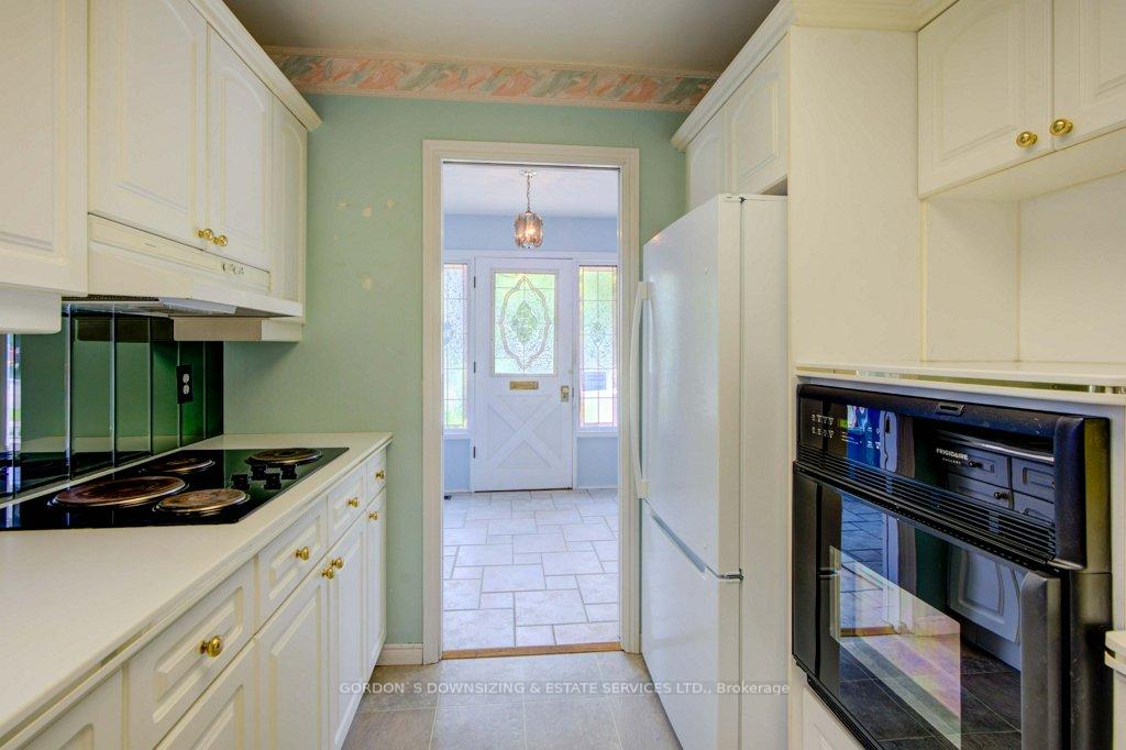 Photo 13 of 60 Edgehill Road, Belleville, Belleville Ward — HOMEH