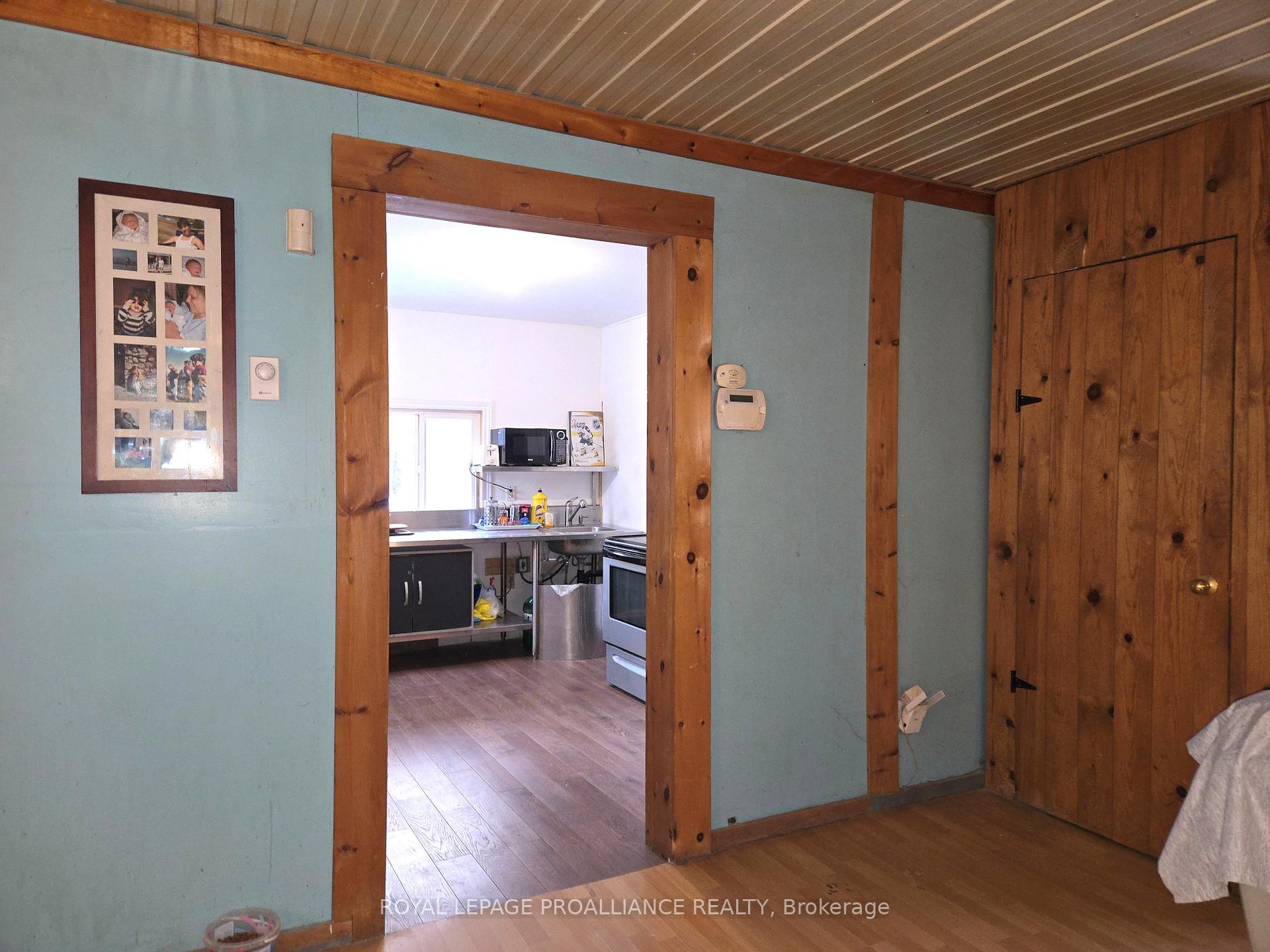 Photo 15 of 1022 Bordenwood Road, Frontenac, Frontenac Centre — HOMEH
