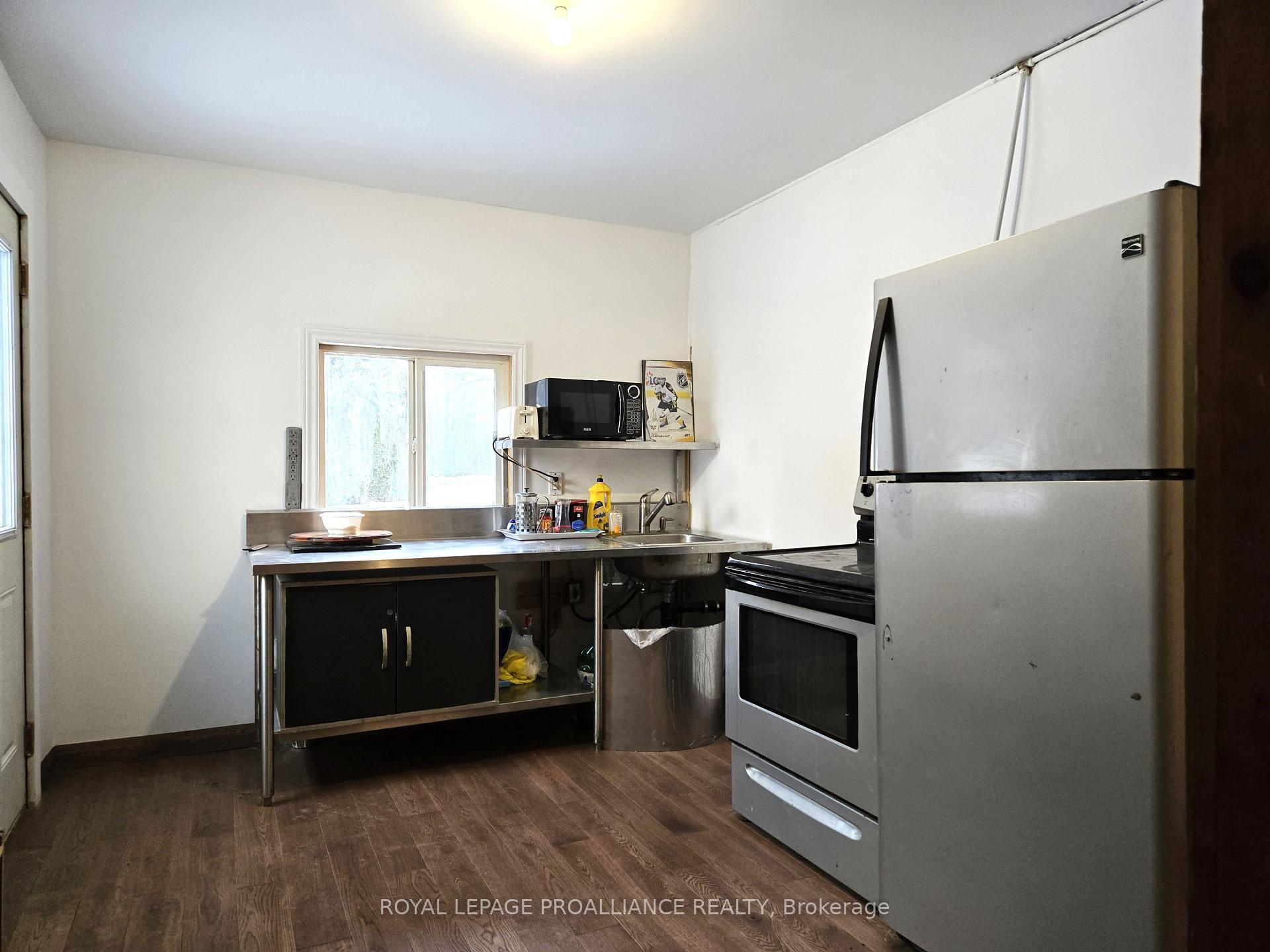 Photo 17 of 1022 Bordenwood Road, Frontenac, Frontenac Centre — HOMEH