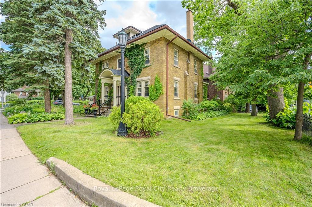 Photo 2 of 2 Ardmay Crescent, Guelph, St. George's — HOMEH