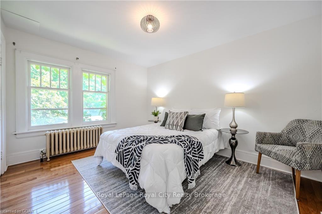 Photo 23 of 2 Ardmay Crescent, Guelph, St. George's — HOMEH