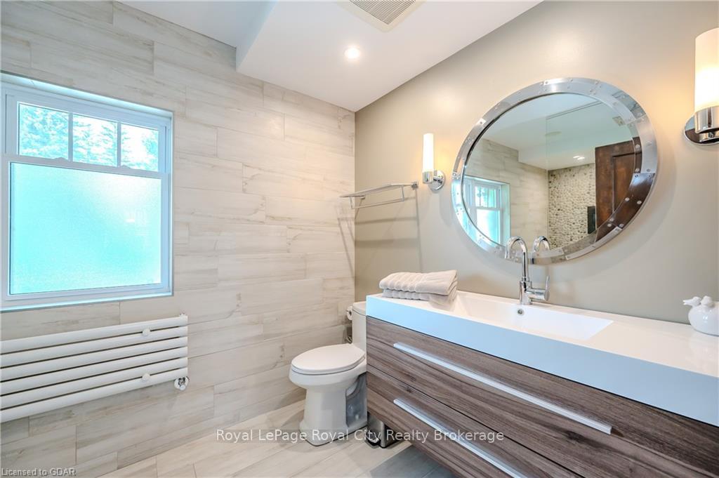 Photo 27 of 2 Ardmay Crescent, Guelph, St. George's — HOMEH