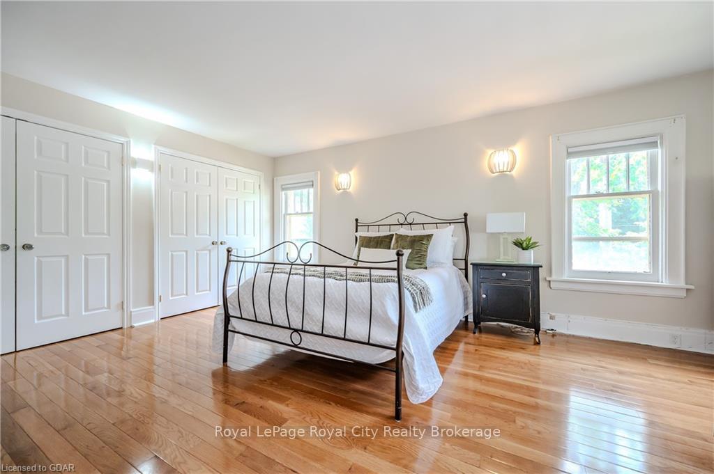 Photo 29 of 2 Ardmay Crescent, Guelph, St. George's — HOMEH