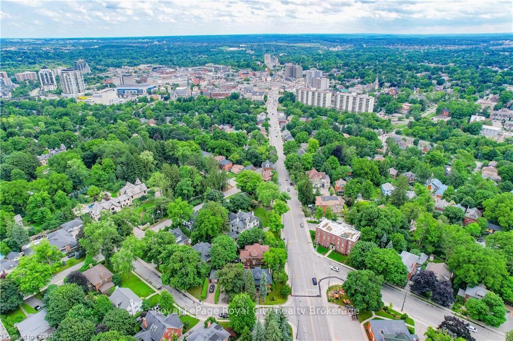 Photo 39 of 2 Ardmay Crescent, Guelph, St. George's — HOMEH