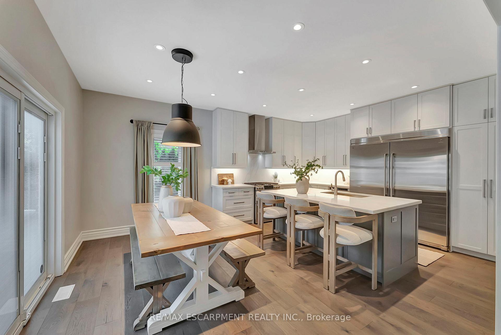 Photo 14 of 71 Commando Court, Hamilton, Waterdown — HOMEH