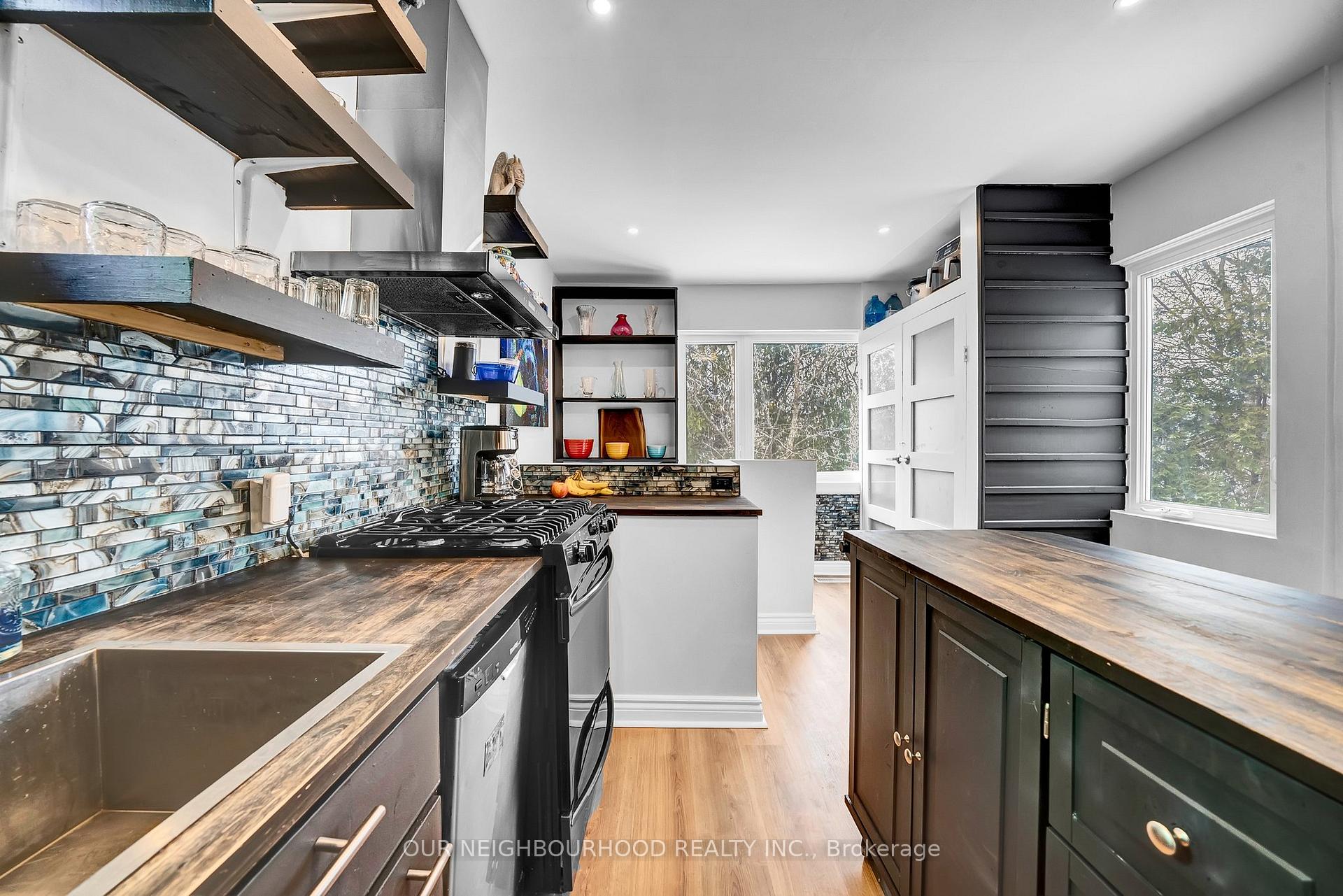 Photo 12 of 4 Scugog Street, Clarington, Bowmanville — HOMEH