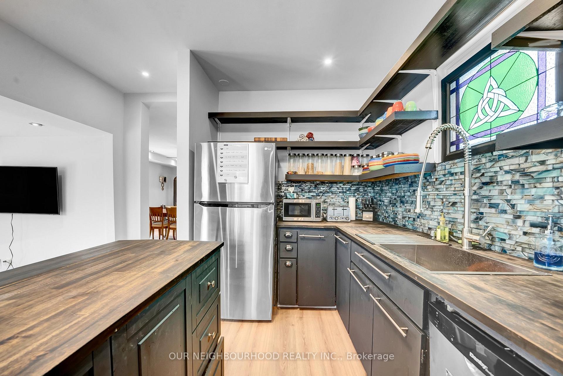 Photo 13 of 4 Scugog Street, Clarington, Bowmanville — HOMEH