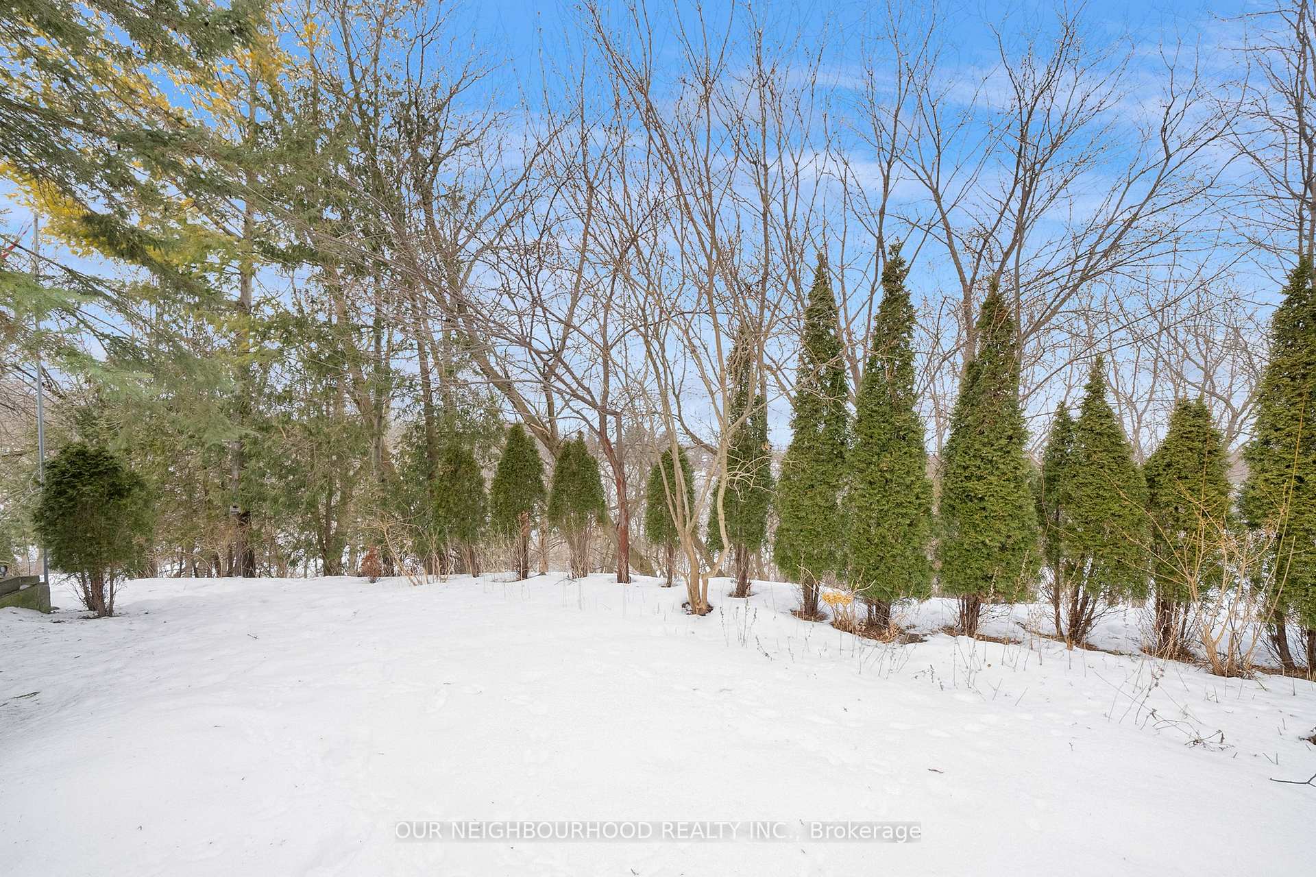 Photo 36 of 4 Scugog Street, Clarington, Bowmanville — HOMEH