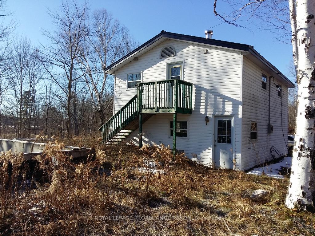 Photo 10 of 2250 Hungry Bay Road, Frontenac, Frontenac Centre — HOMEH