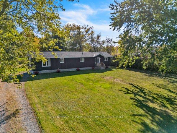 Photo 4 of 3061 Sunbury Road, Frontenac, Frontenac South — HOMEH