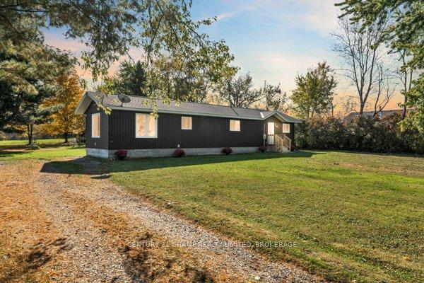 Photo 5 of 3061 Sunbury Road, Frontenac, Frontenac South — HOMEH