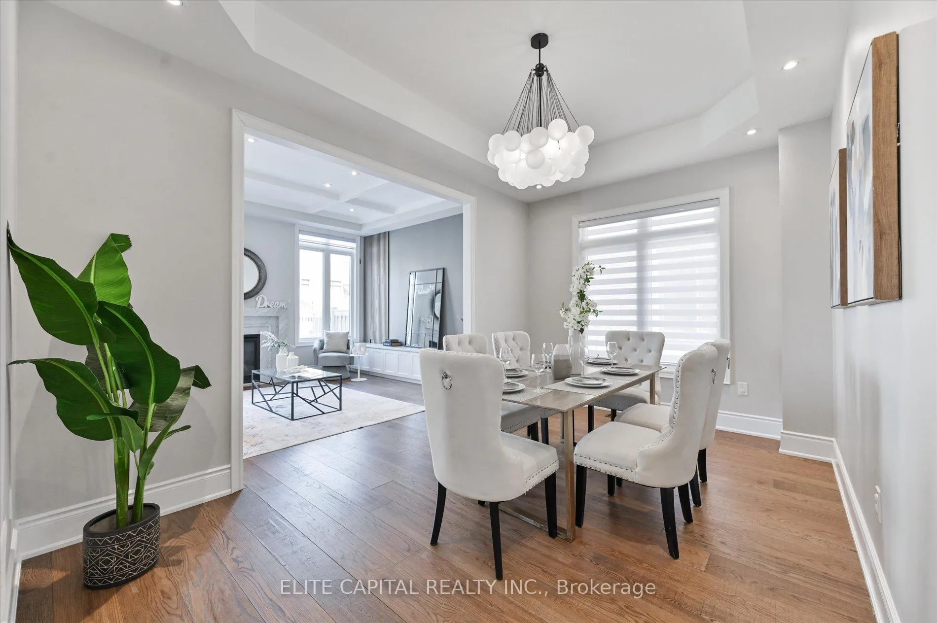 Photo 8 of 18 Rotondo Crescent, Vaughan, Kleinburg — HOMEH