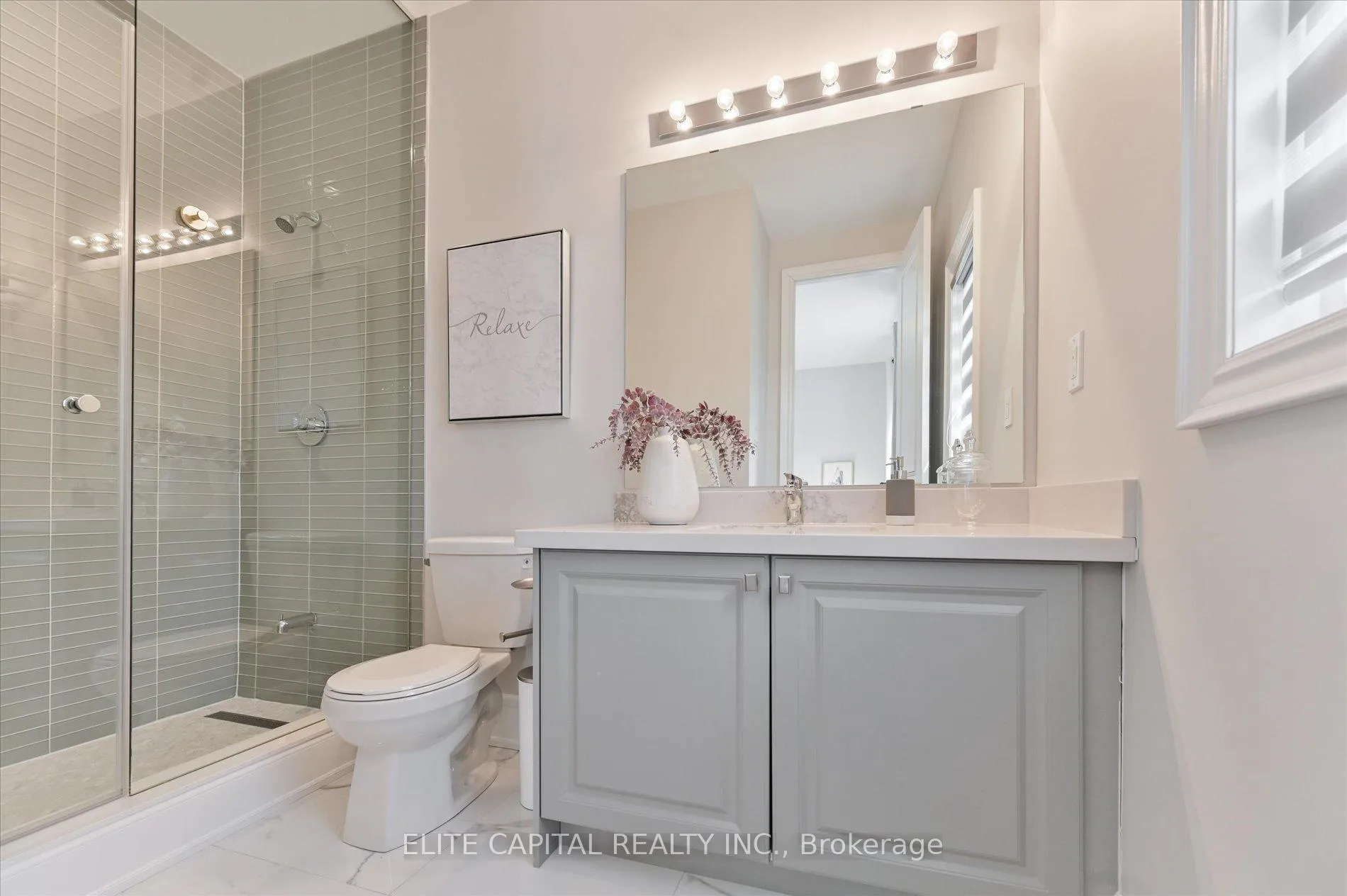 Photo 17 of 18 Rotondo Crescent, Vaughan, Kleinburg — HOMEH