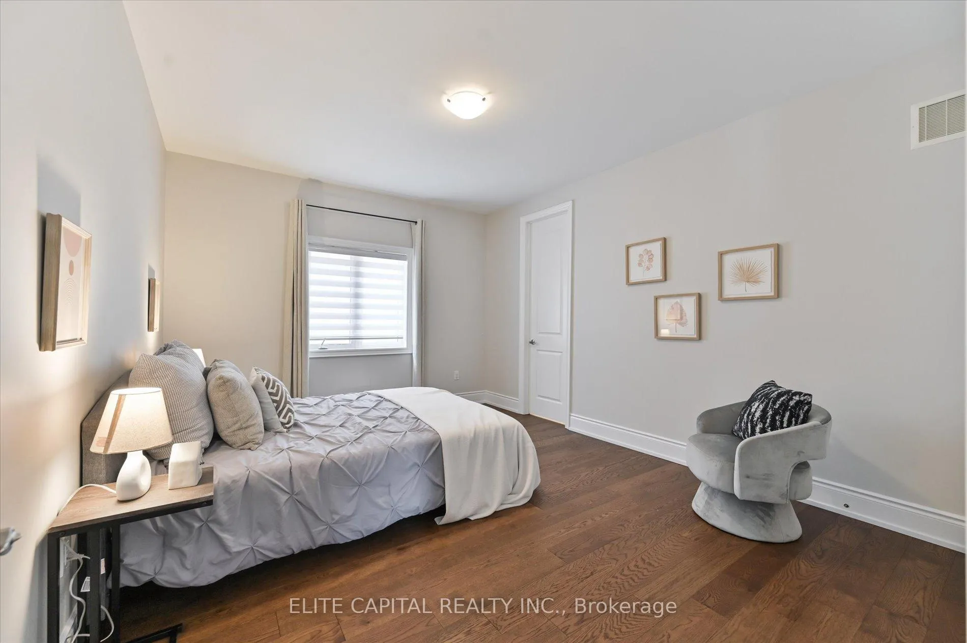 Photo 18 of 18 Rotondo Crescent, Vaughan, Kleinburg — HOMEH