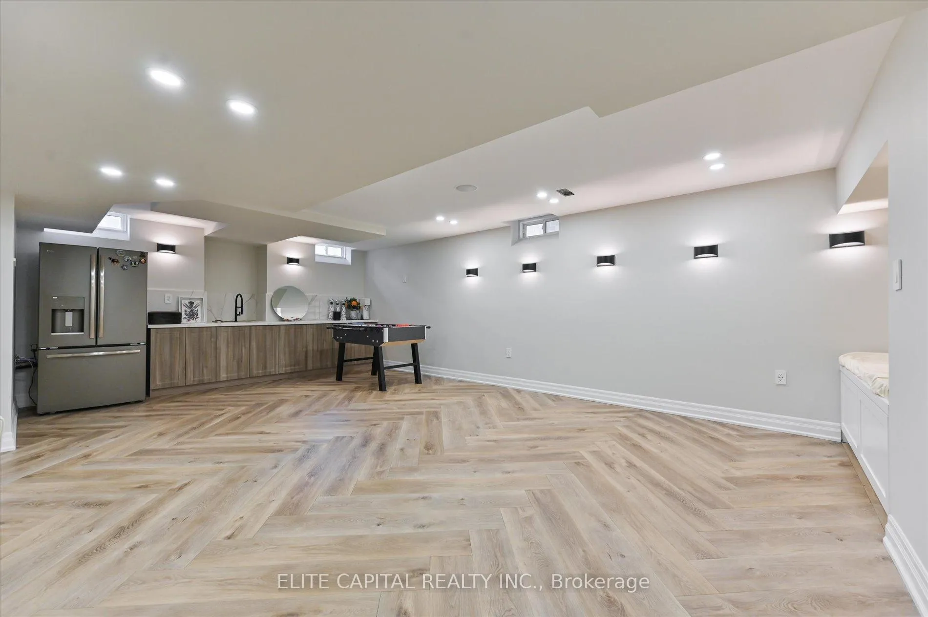 Photo 25 of 18 Rotondo Crescent, Vaughan, Kleinburg — HOMEH