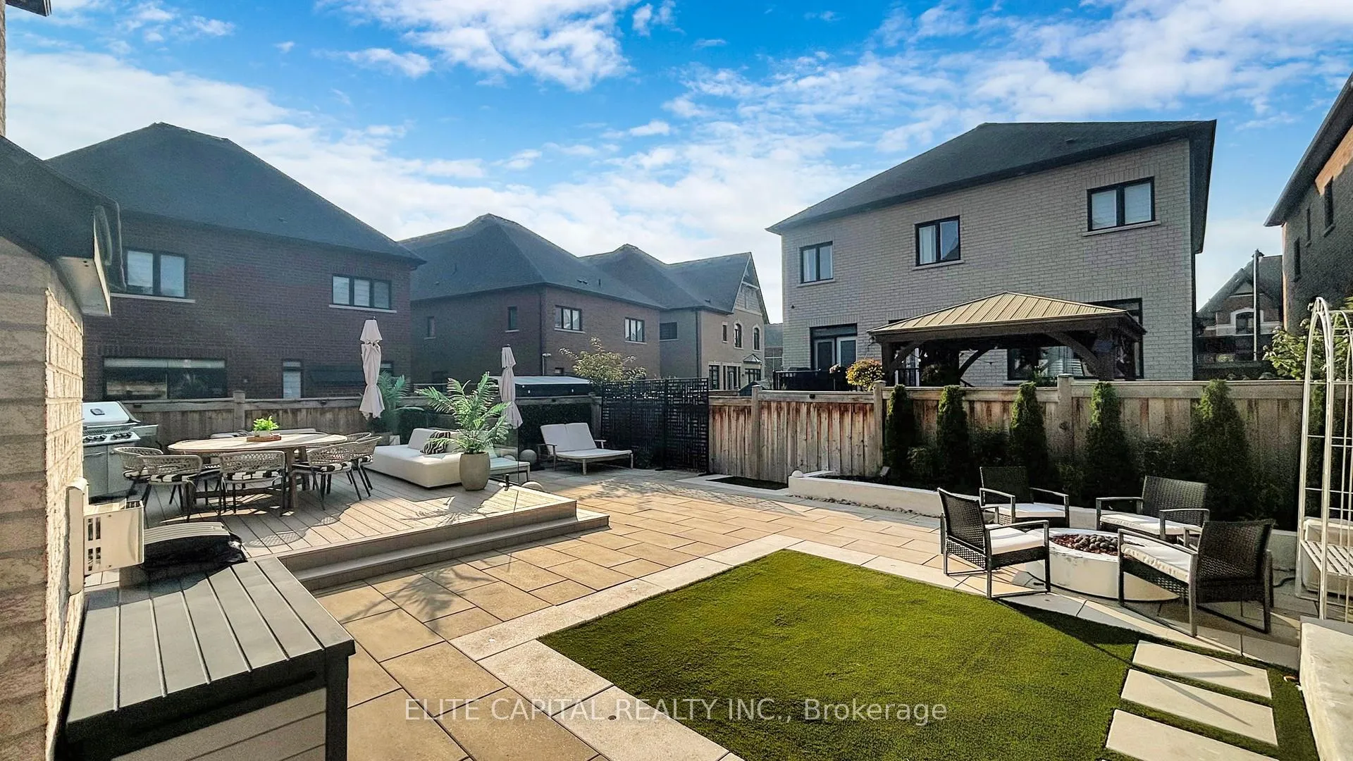 Photo 28 of 18 Rotondo Crescent, Vaughan, Kleinburg — HOMEH