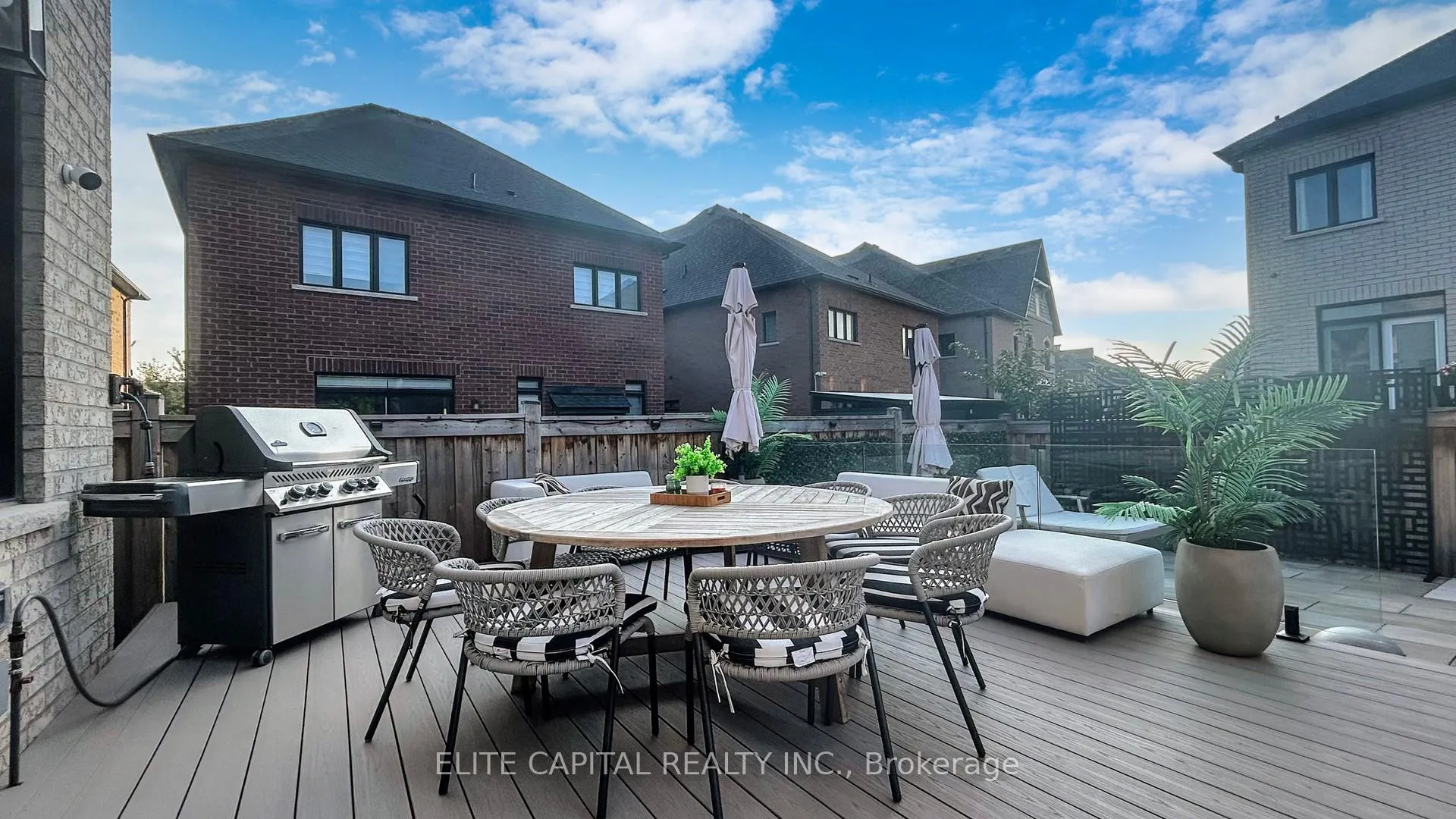 Photo 30 of 18 Rotondo Crescent, Vaughan, Kleinburg — HOMEH