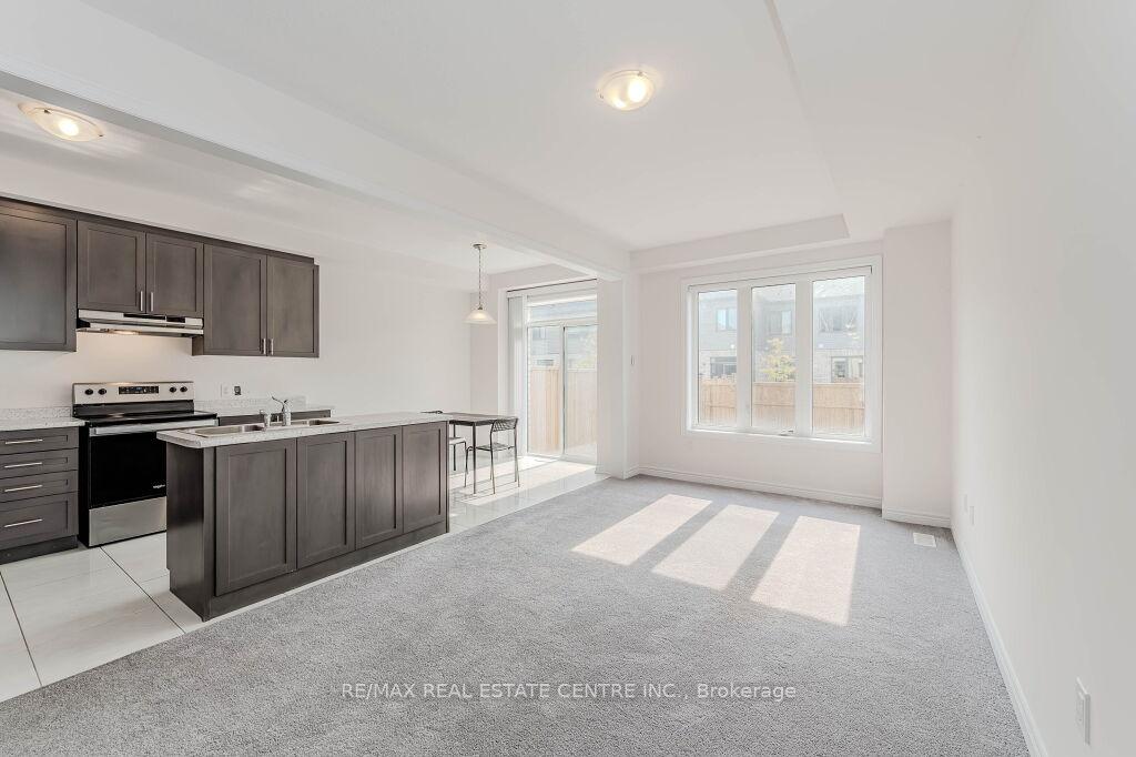 Photo 8 of Unit 86, 166 Deerpath Drive, Guelph, Willow West/Sugarbush/West Acres — HOMEH