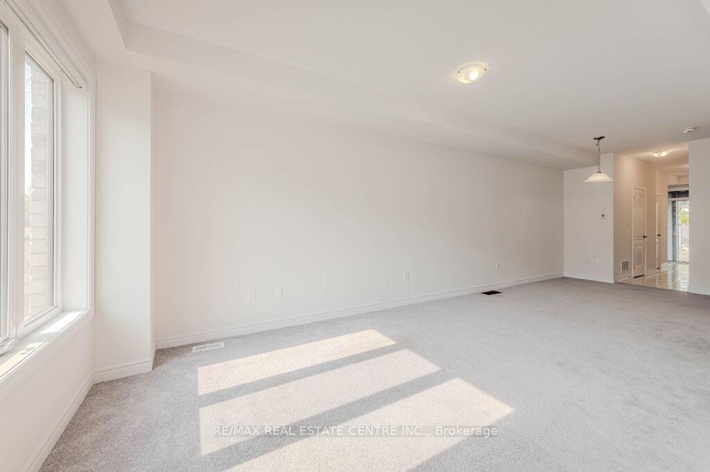 Photo 10 of Unit 86, 166 Deerpath Drive, Guelph, Willow West/Sugarbush/West Acres — HOMEH