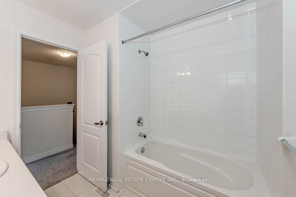 Photo 36 of Unit 86, 166 Deerpath Drive, Guelph, Willow West/Sugarbush/West Acres — HOMEH