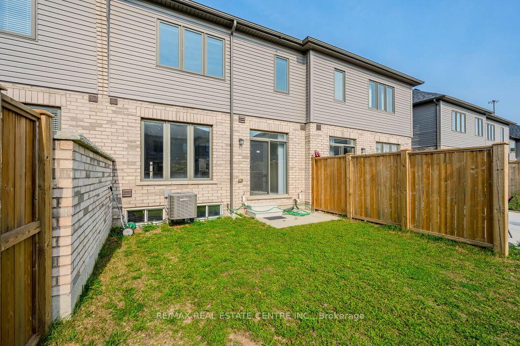 Photo 39 of Unit 86, 166 Deerpath Drive, Guelph, Willow West/Sugarbush/West Acres — HOMEH