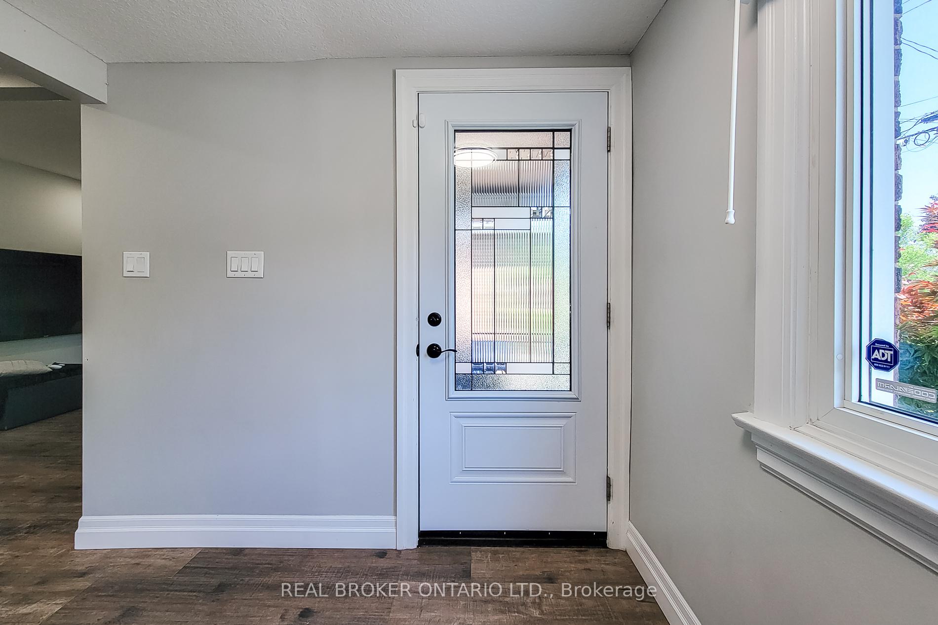 Photo 7 of 191 Paradise Road N, Hamilton, Westdale — HOMEH