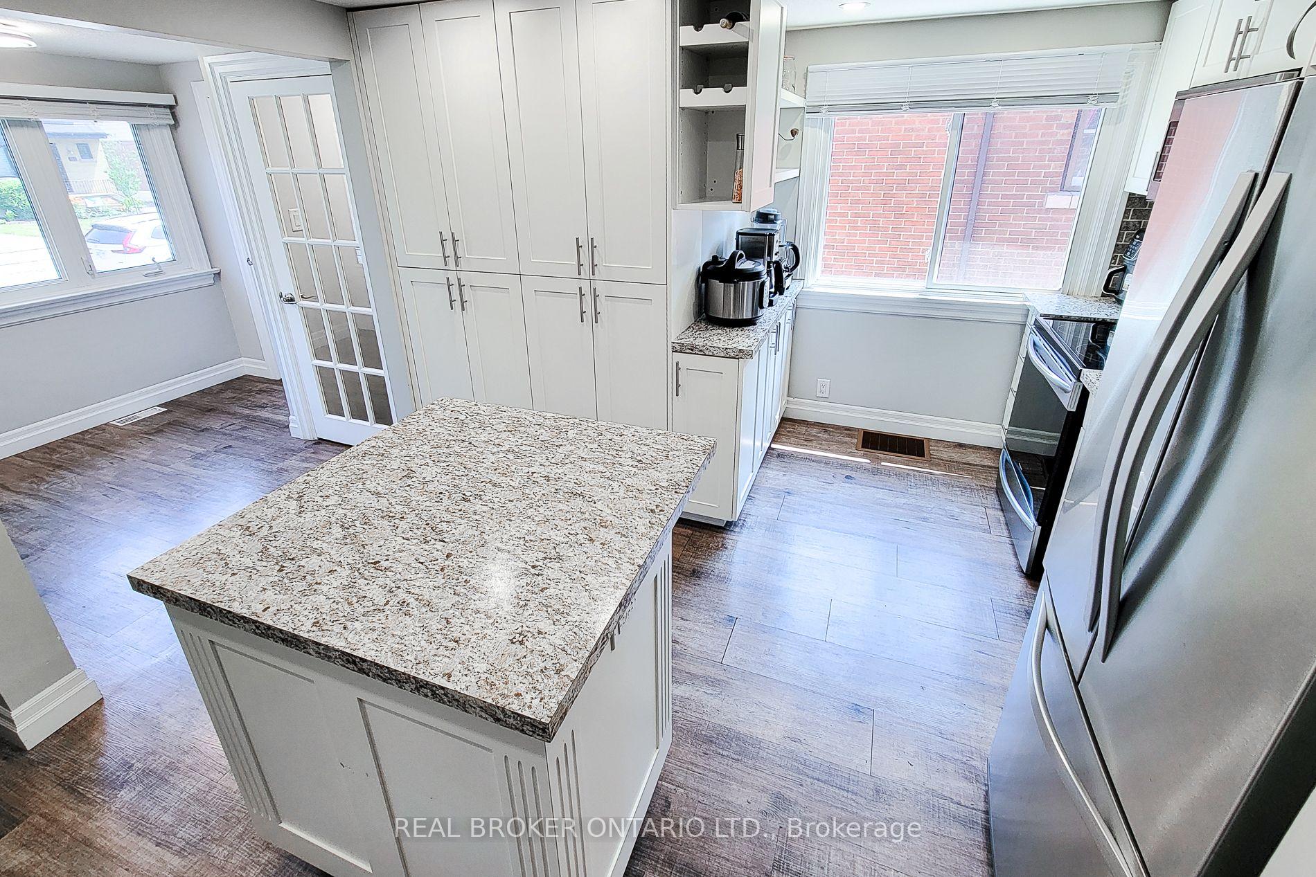 Photo 25 of 191 Paradise Road N, Hamilton, Westdale — HOMEH