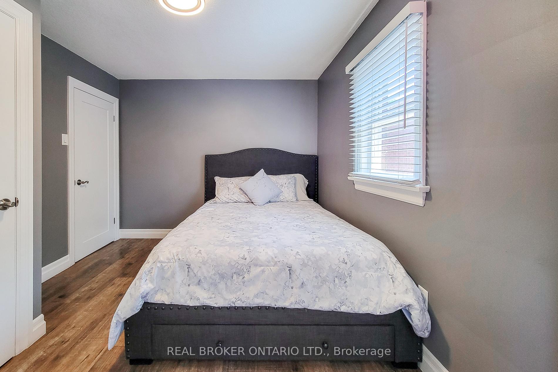 Photo 32 of 191 Paradise Road N, Hamilton, Westdale — HOMEH