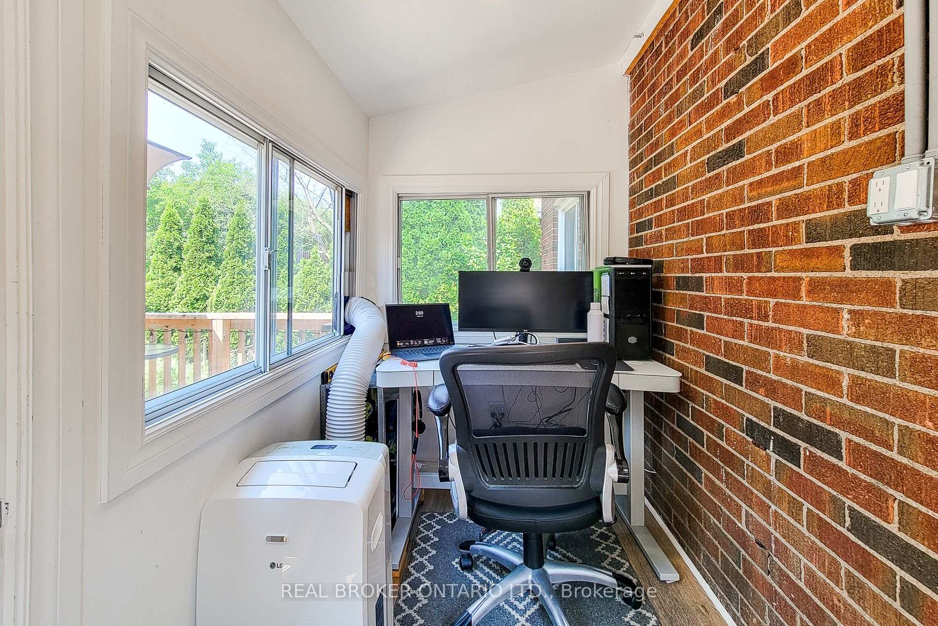 Photo 34 of 191 Paradise Road N, Hamilton, Westdale — HOMEH