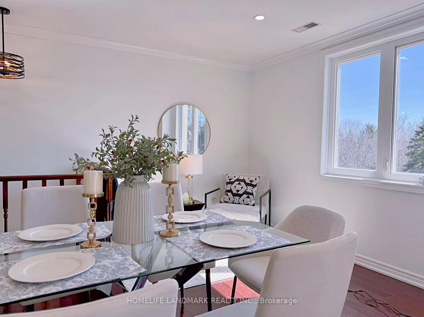 Photo 4 of Unit 614, 75 Weldrick Road E, Richmond Hill, Observatory — HOMEH