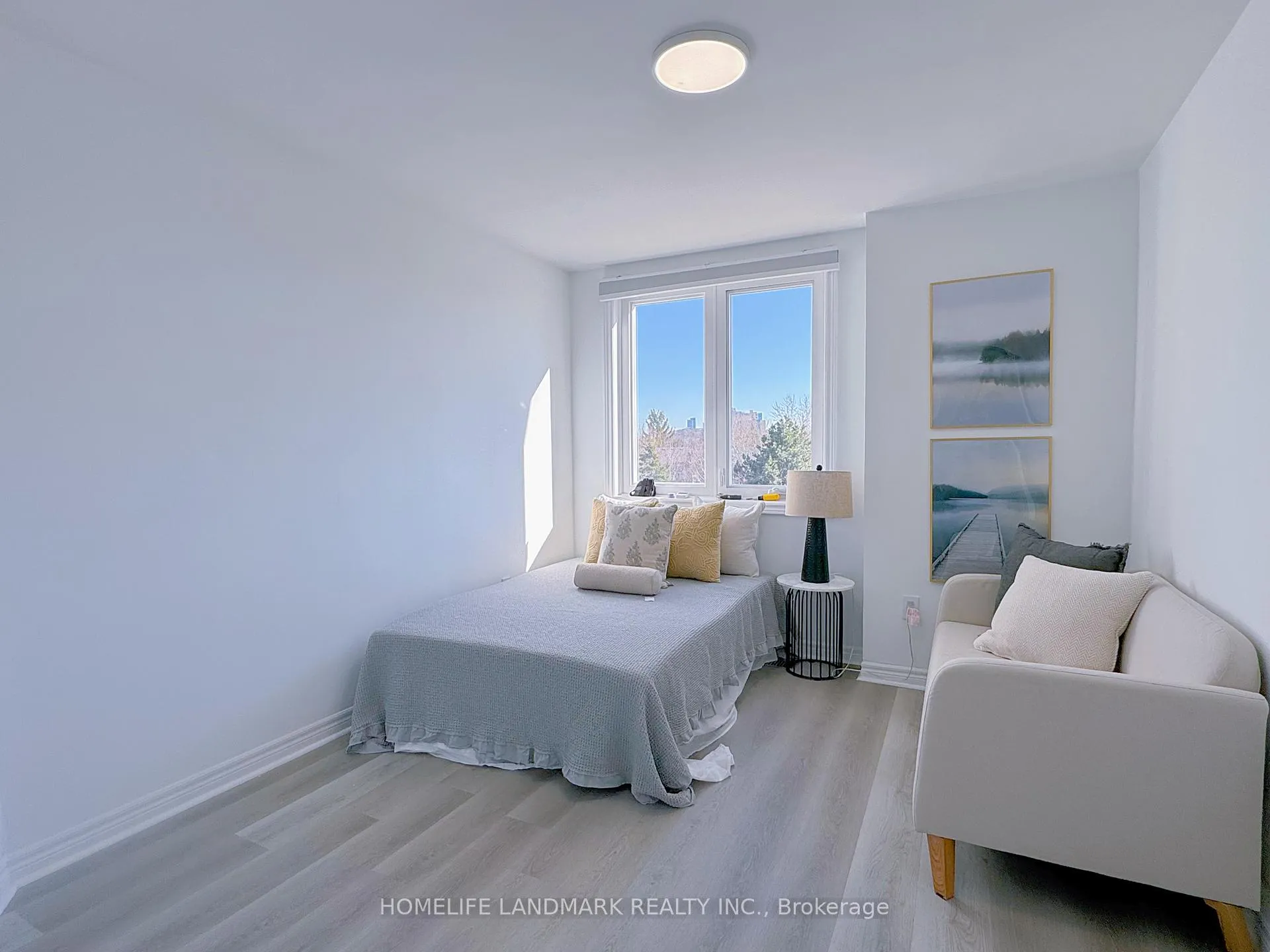 Photo 7 of Unit 614, 75 Weldrick Road E, Richmond Hill, Observatory — HOMEH